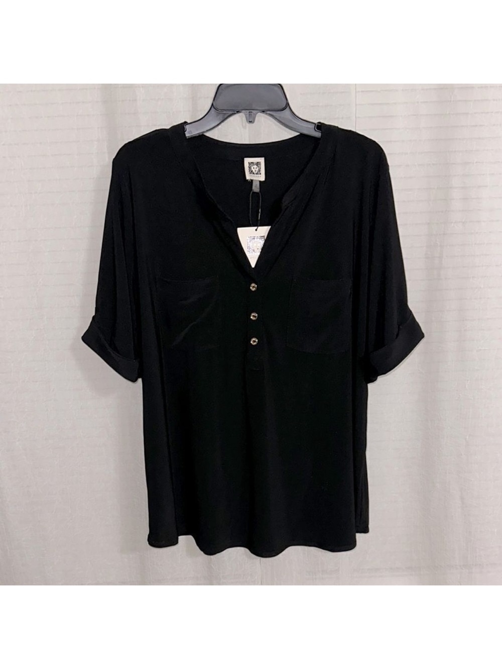 Anne Klein 2X Black Short Roll Up Sleeve Three Button Yoke Collar Jersey Top